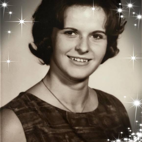 Meet your Posher, Sherry - Picture 1 of 1